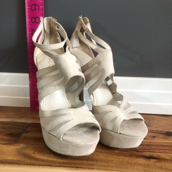 Suede Platform Heels - Picture 7 of 7